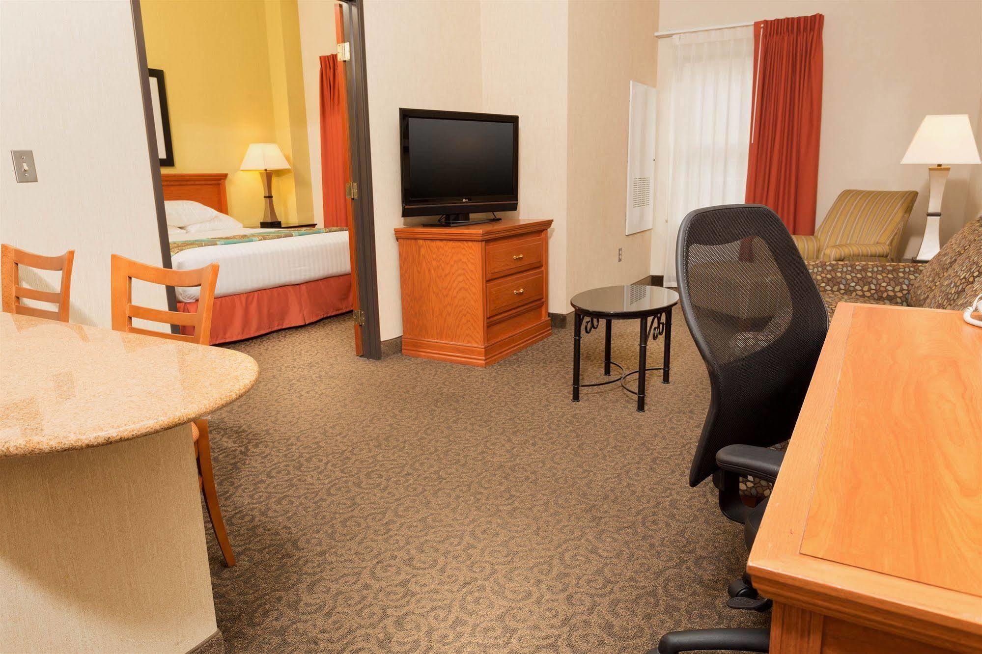 Drury Inn & Suites Mcallen Esterno foto